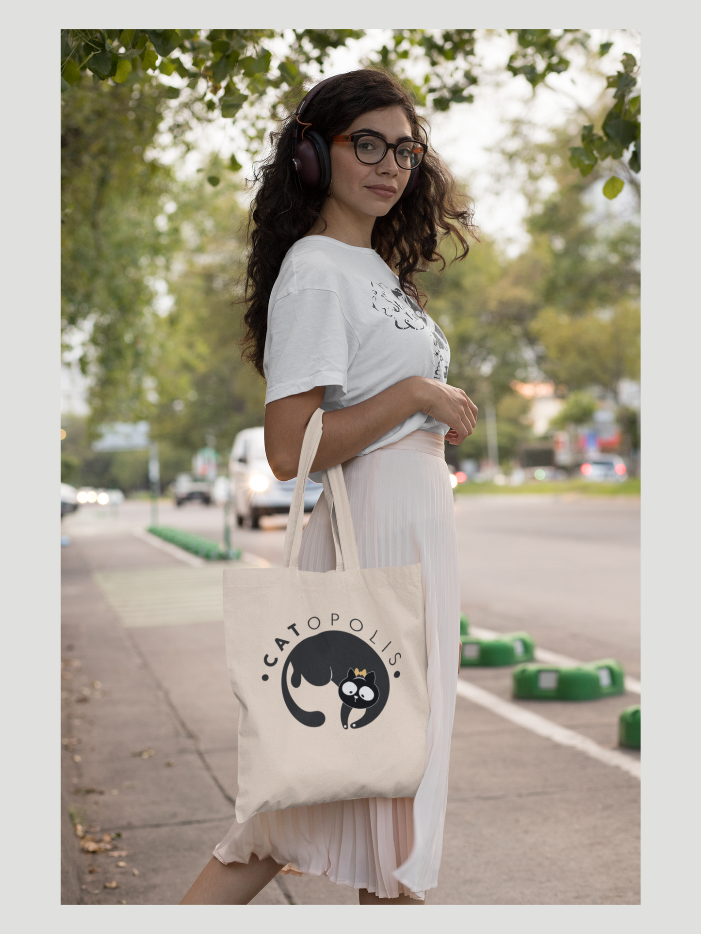 Catopolis - The Tote